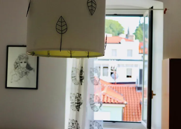 Central Lägenhet Trieste